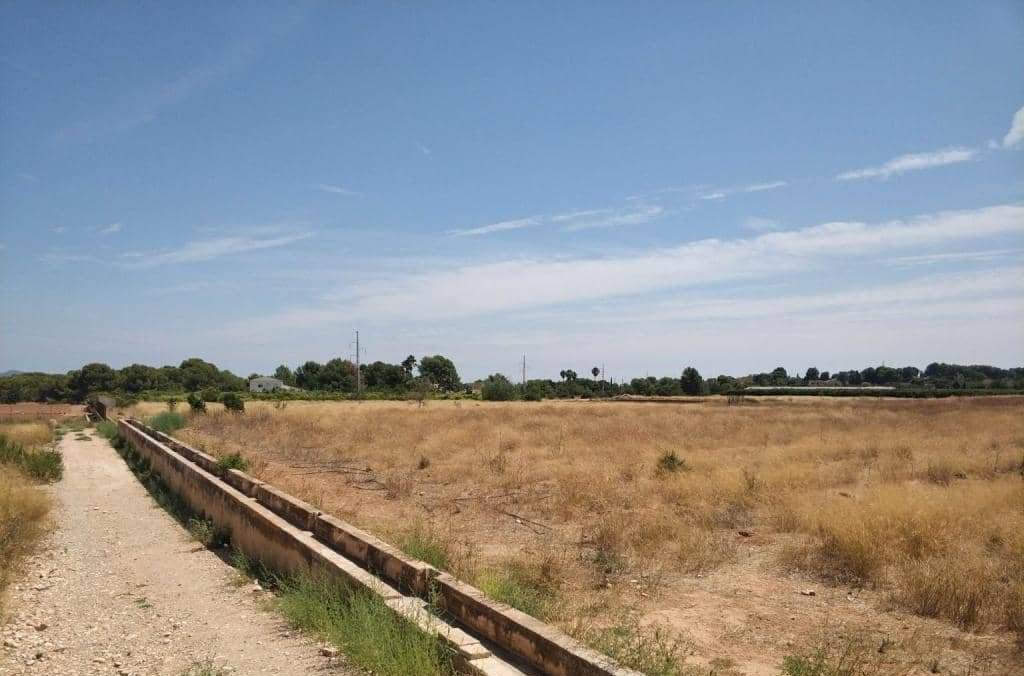 Urbanizable Programado en venta  en Calle R 17 Btera Valencia