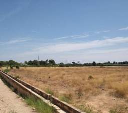 Urbanizable Programado en venta  en Calle R 17 Btera Valencia