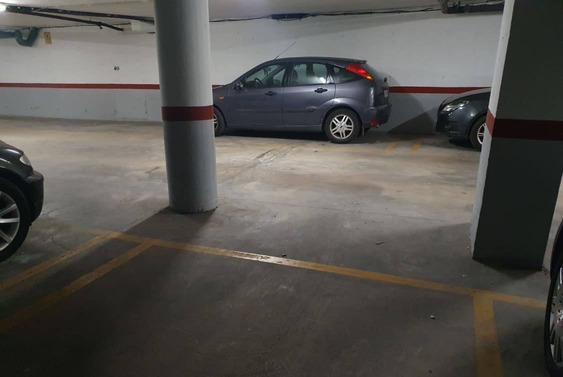 Garaje en venta  en Avenida Alacant Silla Valencia