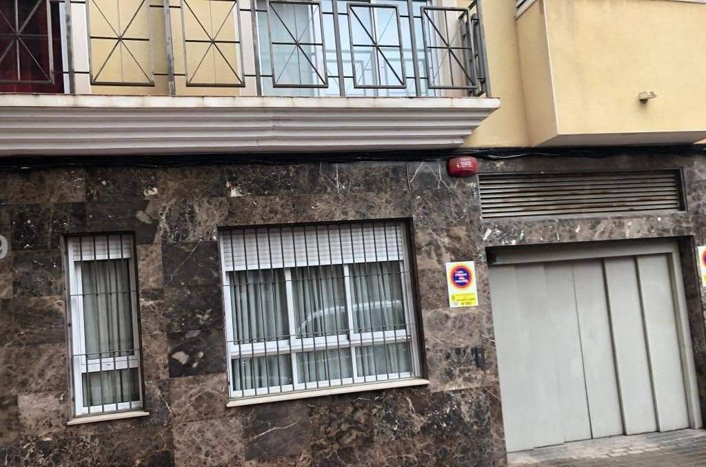 Garaje en venta  en Calle Alfonso Xiii San Vicente Del Raspeig Alicante