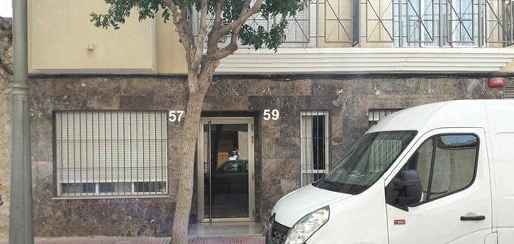 Garaje en venta  en Calle Alfonso Xiii San Vicente Del Raspeig Alicante