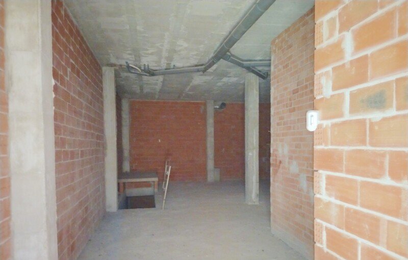 Local comercial en venta por 40.500 con 133m en condiciones de restauración en ccronista rocafort, Castellón de la PlanaCastelló de la Plana