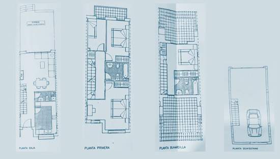 Casa Adosada en venta en Valencia, Valencia