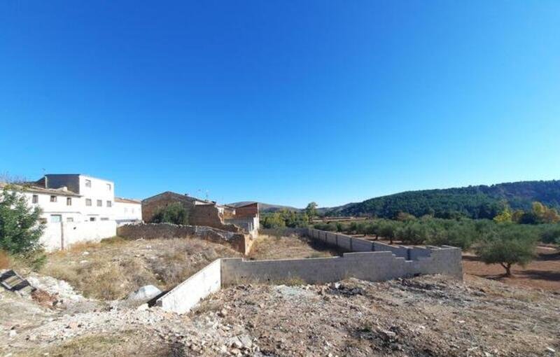 Suelo urbano residencial disponible por 39000 con 925m en calle santa barbara  sn Anna