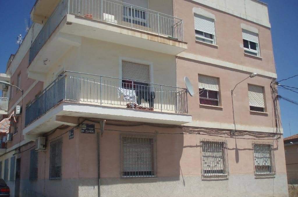 Piso en venta  en Calle Saavedra Fajardo Alguazas Murcia