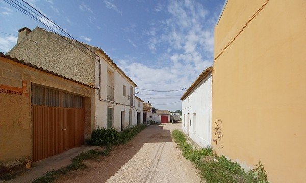 Chalet en venta en Requena, Valencia