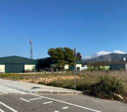 Suelo urbano idustrial disponible por 60000 de 2192m en cpartida acequia de laba pol 46 parcela 218 Alcal de Xivert