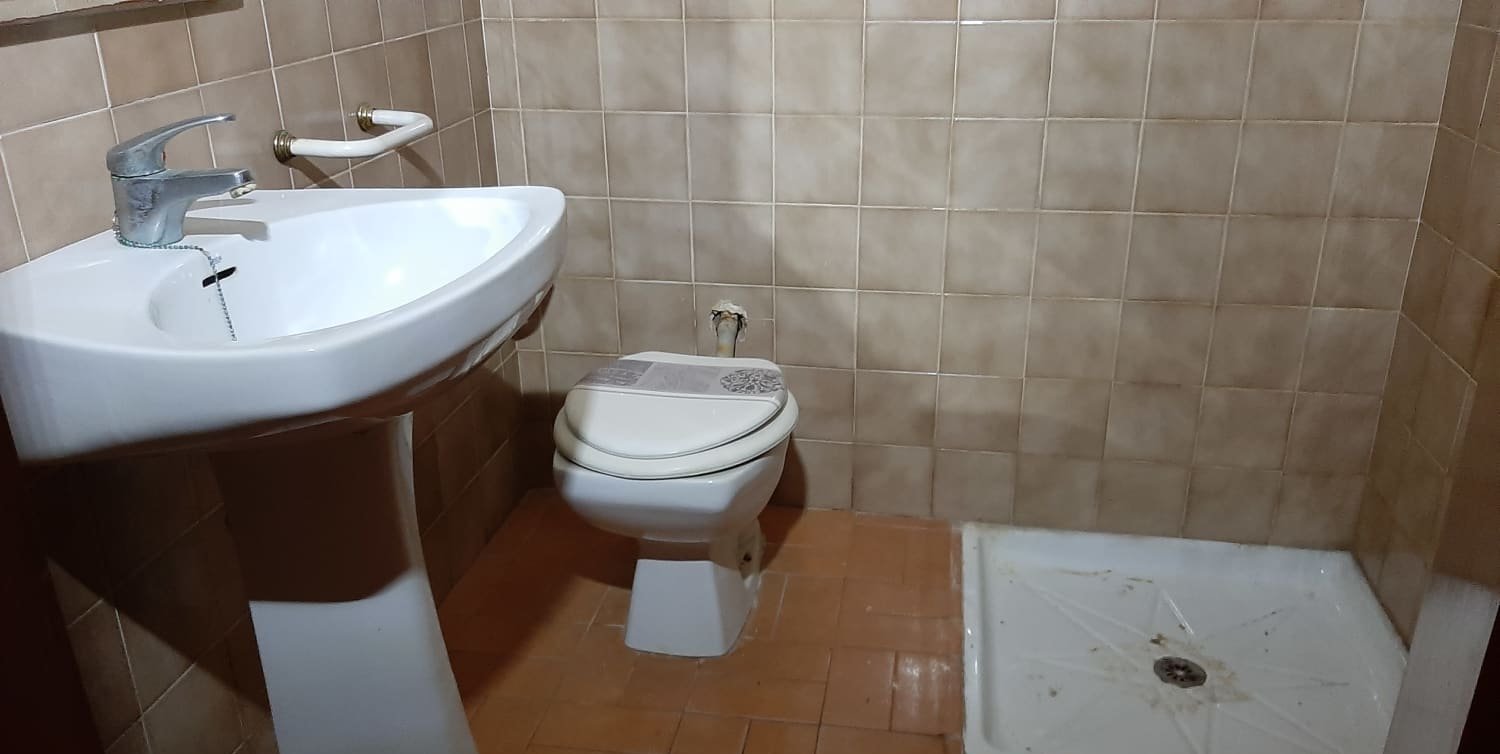 Piso en venta en Calle Nou Doctubre Canals Valencia