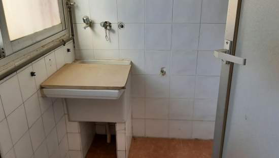 Piso en venta en Calle Nou Doctubre Canals Valencia