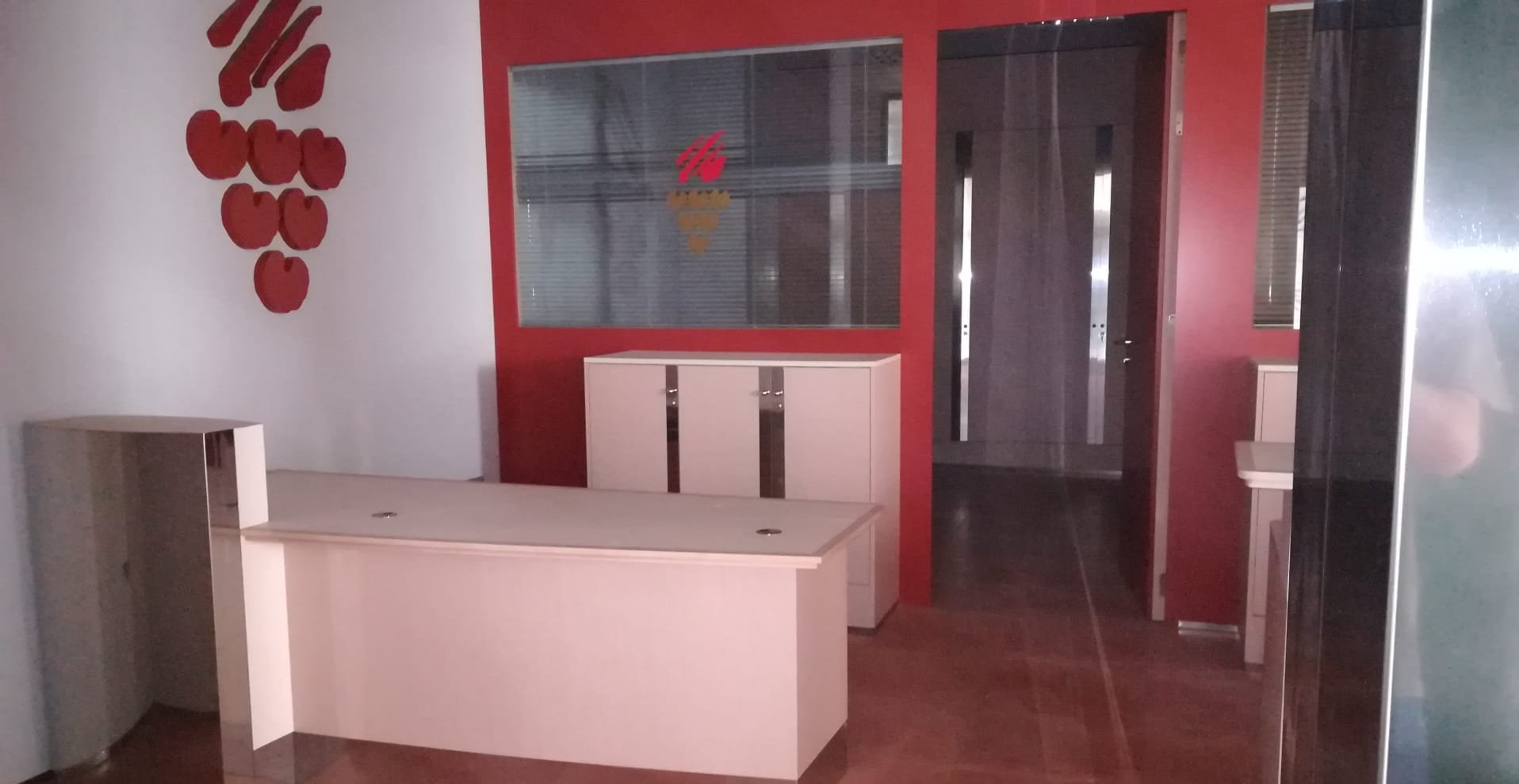 Local en venta en Calle Duque De Mandas, Bajo, 46019, Valencia Valencia