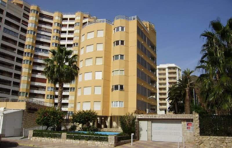 Garaje en venta en Calle Doctor Gomez Ferrer Cullera Valencia