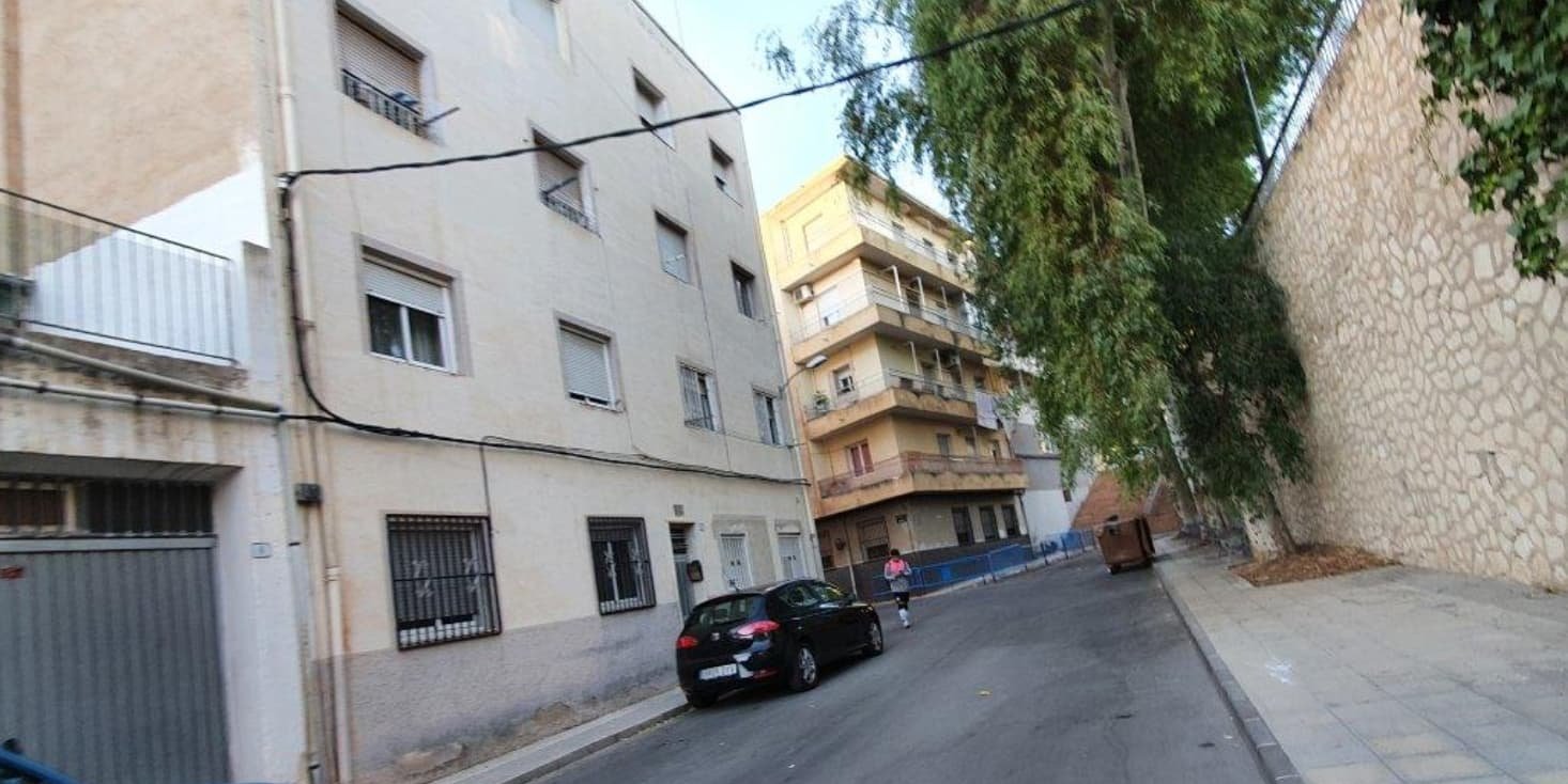 Piso en venta  en Calle Manuel Morales Elda Alicante