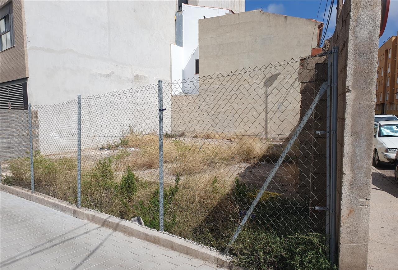 Terreno Urbano en venta en Almazora, Castellón
