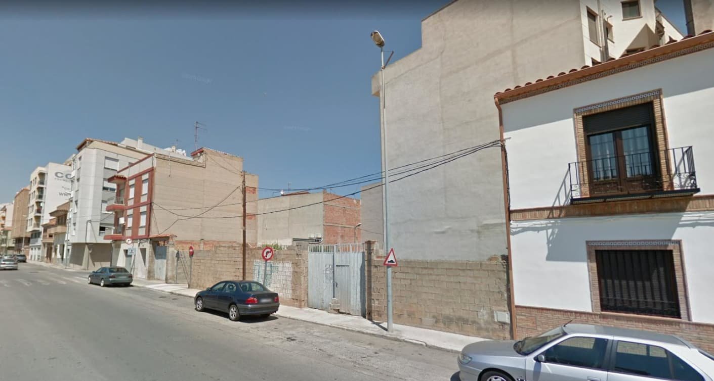 Urbano Solar en venta  en Calle Nueve De Octubre Almazora Castelln