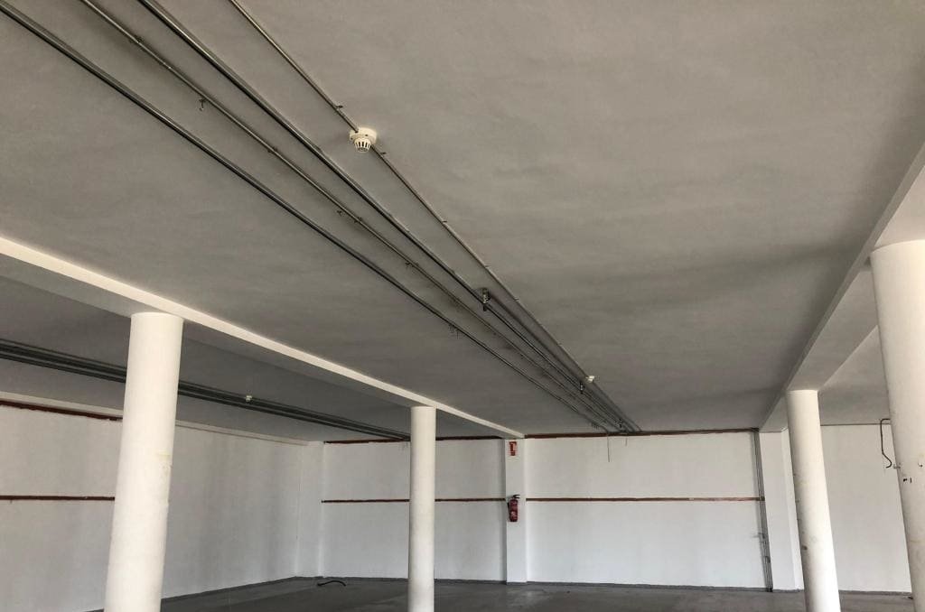 Oficina en venta  en Calle Rafael Laliga Perez Alcoy Alicante