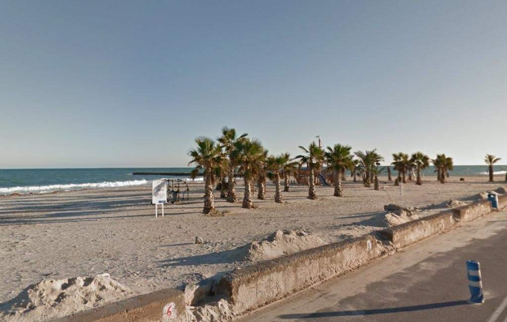 Unifamiliar Adosada en venta  en Avenida Vora Riu Almazora Castelln