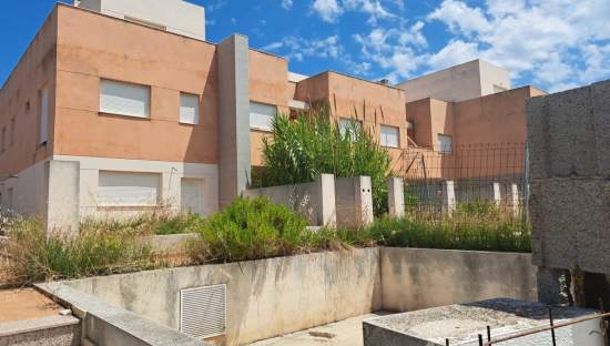 Casa Adosada en venta en Almazora, Castellón