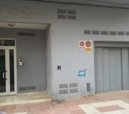 Garaje en venta en Calle Reyes Catolicos Alginet Valencia