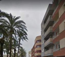 Garaje en venta en Calle Reyes Catolicos Alginet Valencia