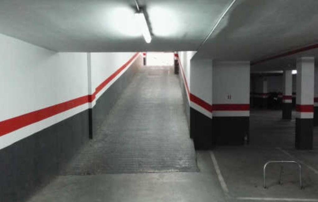 Garaje en venta  en Avenida Alcalans Dels Montserrat Valencia