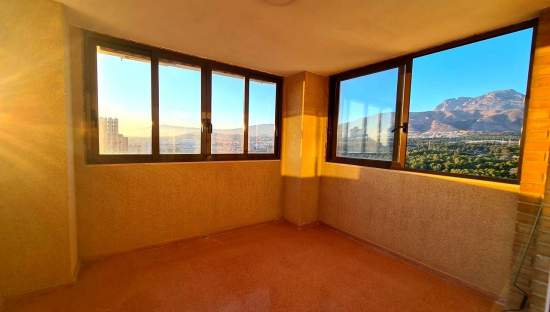 Apartamento en venta en Cala, Benidorm