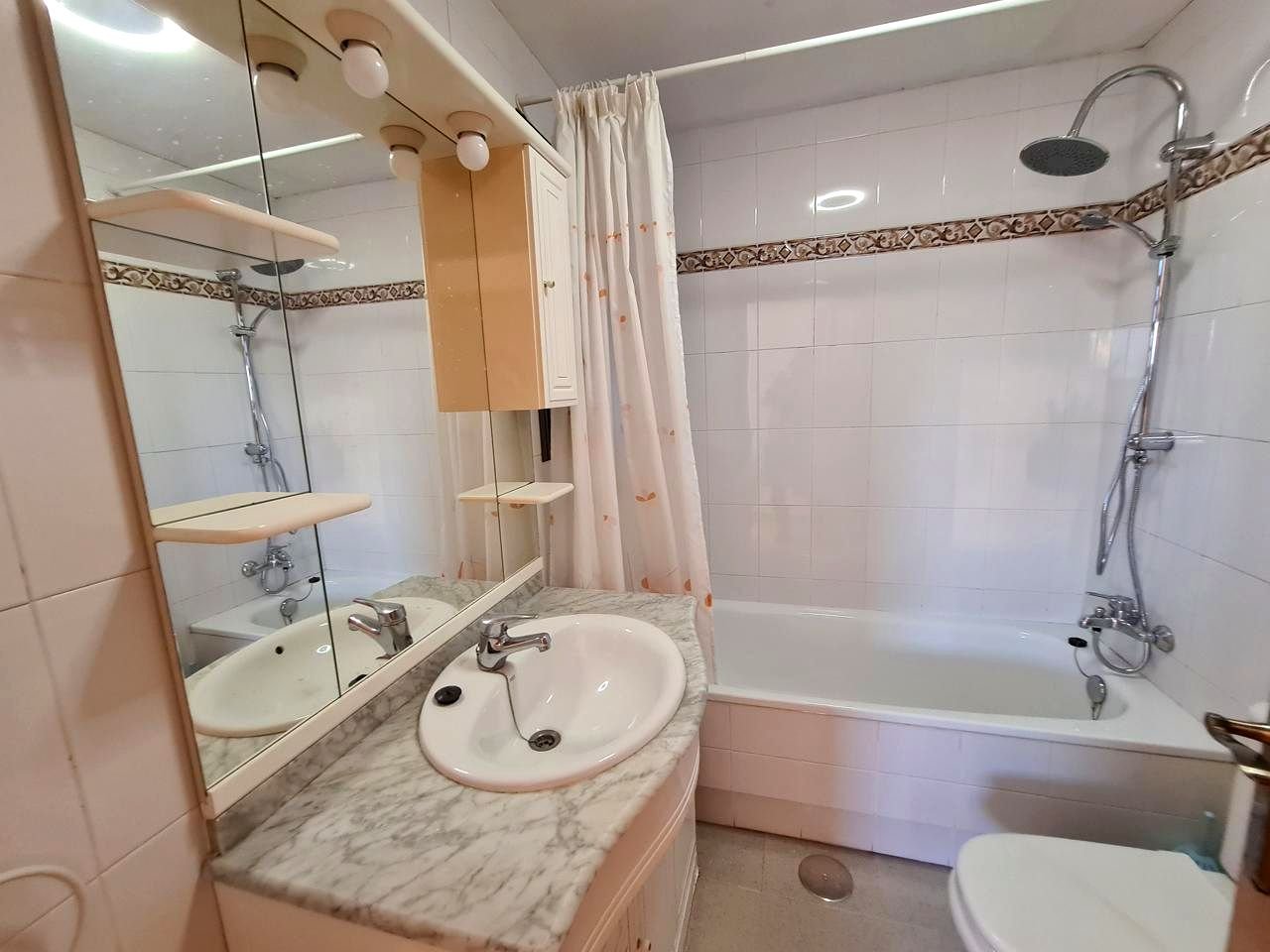 Apartamento en venta en Cala, Benidorm