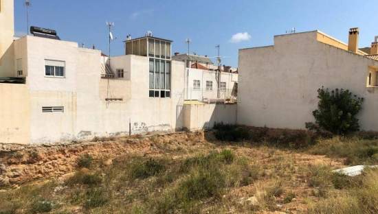 Urbano Solar en venta  en Calle Ancla El Elche Alicante