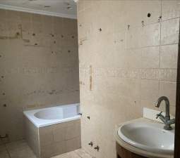 Compra piso por 42.500 con 117m y 2 habitaciones en calle vicent ramon, Betxí