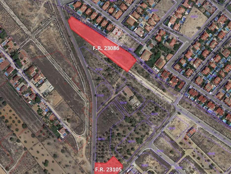 Urbano (Solar) en venta  en Calle Riba Roja De Turia, Riba-Roja De Túria, Valencia