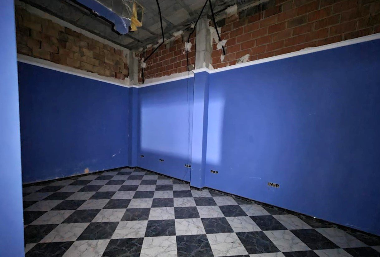 Local comercial en venta en ccalle jacinto benavente 5 en Gandia por 147500 de 241m undefined