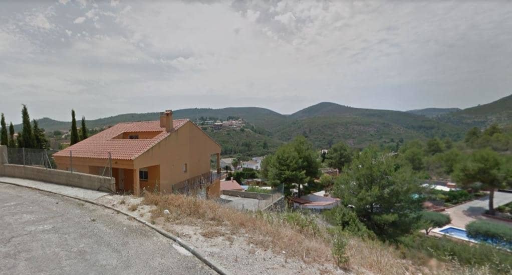 Urbano Solar en venta  en Calle Altury Turs Valencia