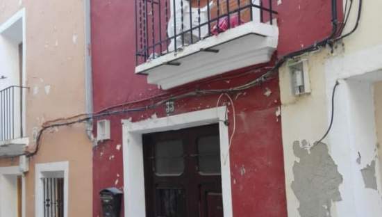 Unifamiliar Adosada en venta  en Calle De La Muralla Ontinyent Valencia