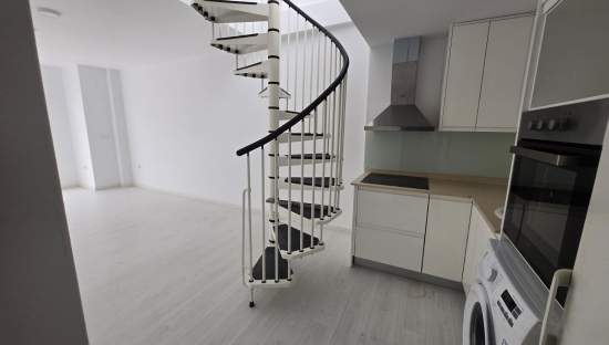 Ático en alquiler en Miramar, Valencia