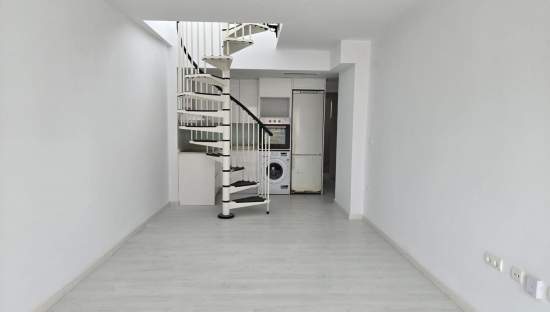 Ático en alquiler en Miramar, Valencia