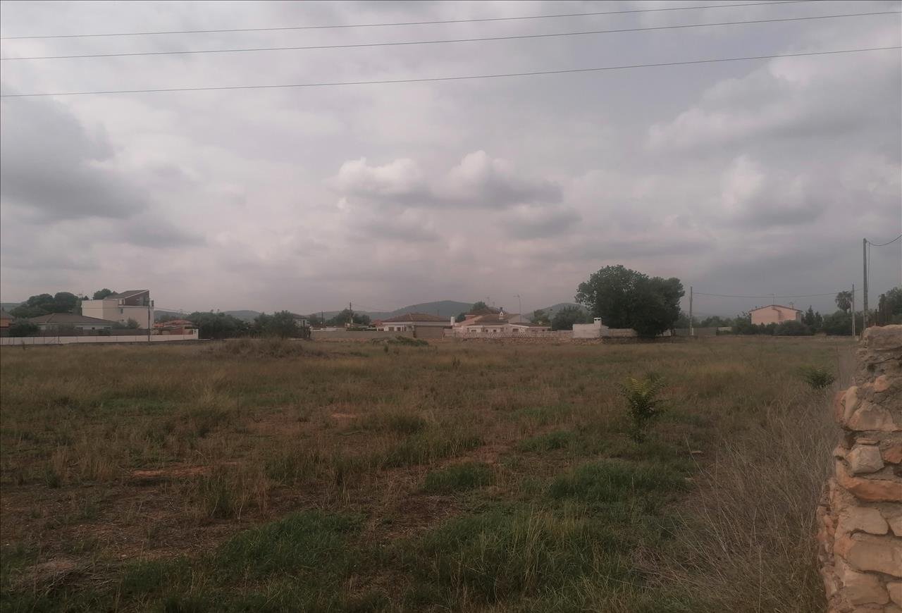 Urbano Solar en venta  en Partida Gallipont La Pobla De Vallbona Valencia