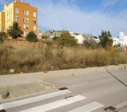 Urbano Solar en venta  en Calle Viena Onda Castelln