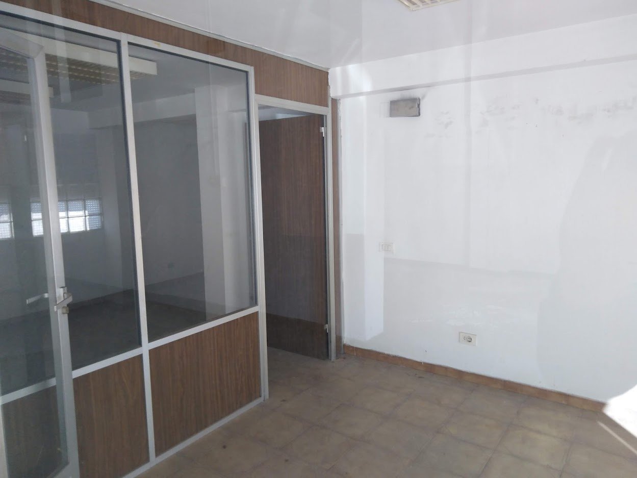 Local Comercial en venta  en Avenida Almazora Castelln De La Plana Castelln