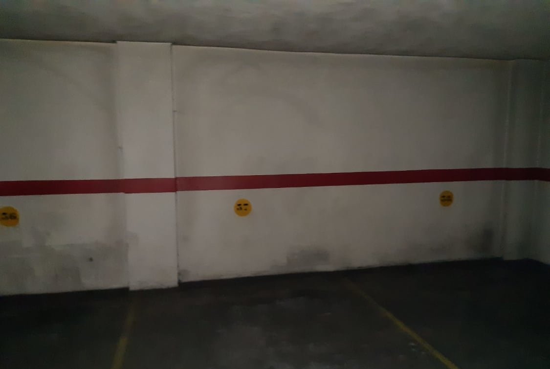 Garaje en venta en Plaza Vicent Andres Estelles Xtiva Valencia