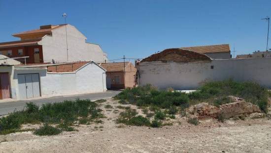 Urbano Solar en venta  en Calle Argentina Totana Murcia