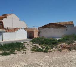 Urbano Solar en venta  en Calle Argentina Totana Murcia