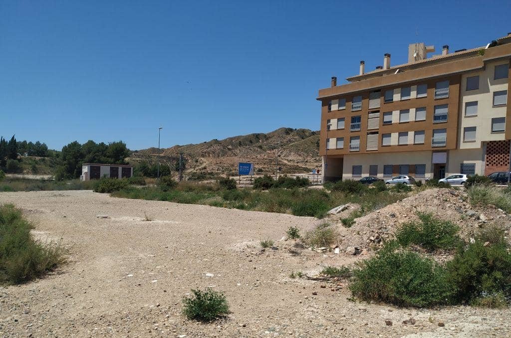 Urbano Solar en venta  en Calle Argentina Totana Murcia