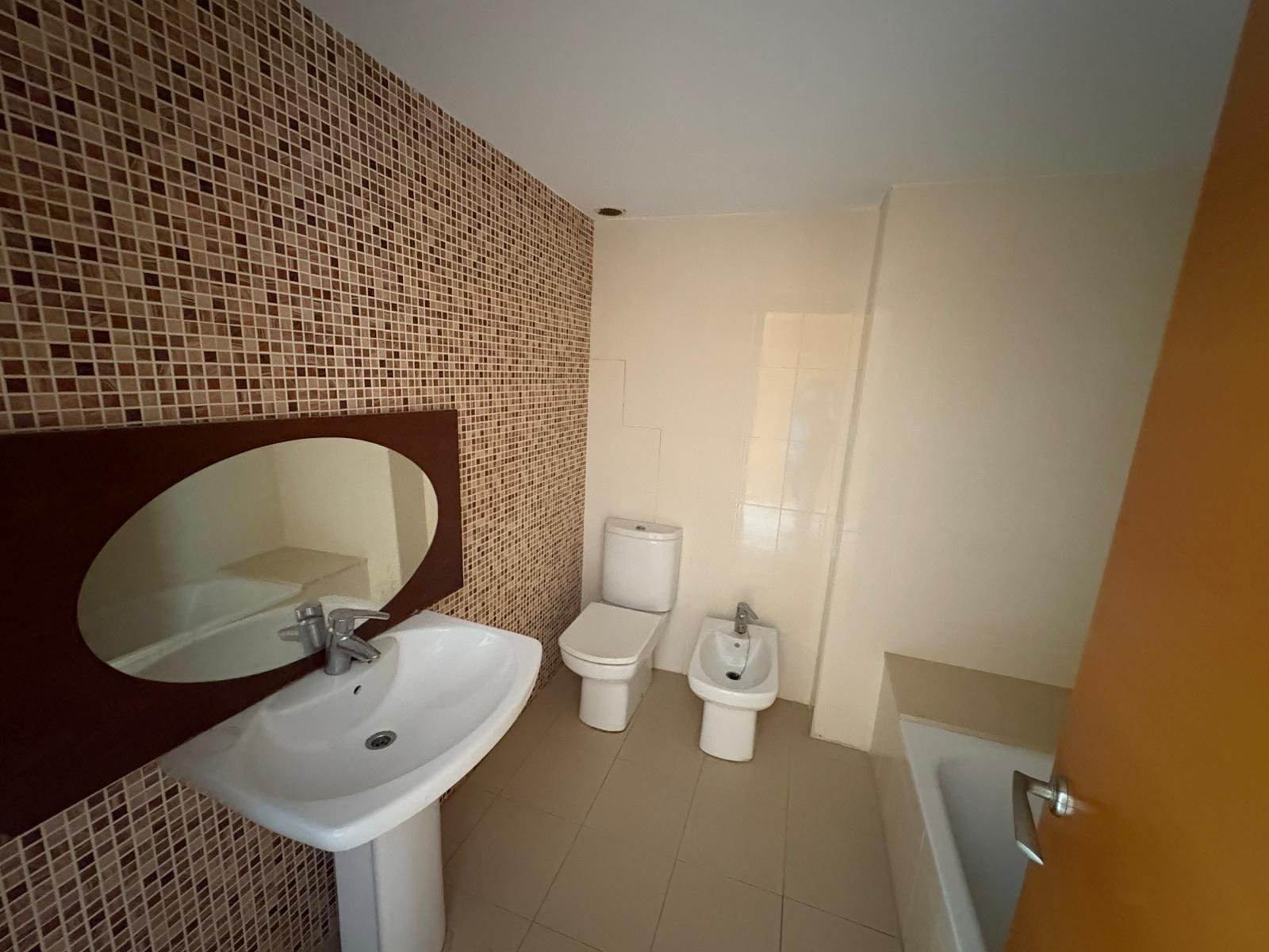 Piso en venta en Algemesí, Valencia