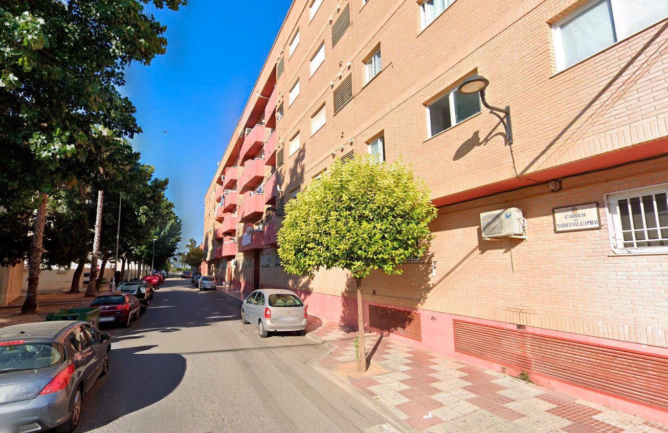 Piso en venta en Algemesí, Valencia