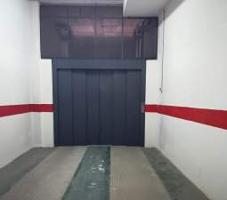 Garaje en venta en Alcira, Valencia