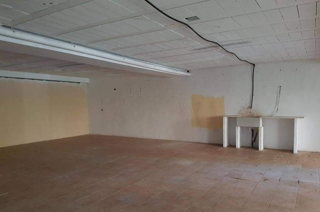 Local Comercial en venta  en Calle Rafael Alberti Cullera Valencia