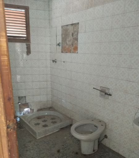 Compra casa en calle san juan de dios Burriana por 43000 con 89m y 2 habitaciones