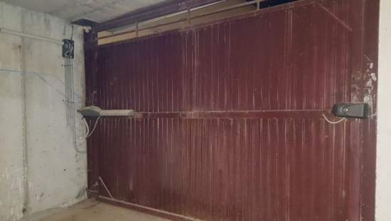 Garaje en venta en Avenida Del Puerto Guardamar Del Segura Alicante