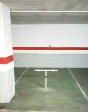 Garaje en venta  en Calle Monestir De Poblet Valencia Valencia