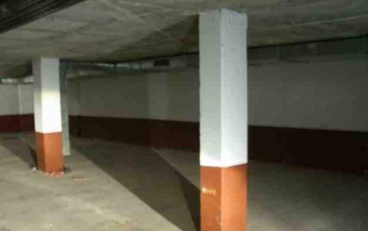 Garaje en venta  en Calle Luis Batlles El Pins Alicante