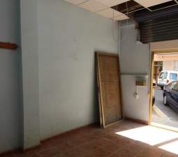 Local Comercial en venta  en Calle Diego Fuentes Serrano Elche Alicante